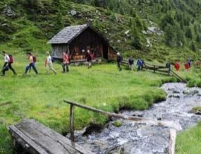 Storica nevicata febbraio 2012... metri 2,20 - Vacanze da sogno in Abruzzo