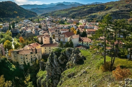 ESCURSIONI E TRADIZIONI NEL PARCO D'ABRUZZO - Vacanze da sogno in Abruzzo